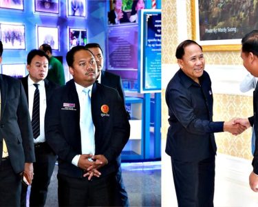 គណៈប្រតិភូក្រុមមិត្តភាពសភាថៃ-កម្ពុជាអញ្ជើញទស្សនា និងសិក្សាឈ្វេងយល់វិមាន ឈ្នះ ឈ្នះ