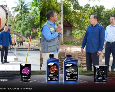 រដ្ឋមន្រ្តីក្រសួងទេសចរណ៍ ចុះពិនិត្យស្ថានភាពជាក់ស្តែង ផ្លូវមួយខ្សែប្រវែង ១៥ គីឡូម៉ែត្រ ដែលតភ្ជាប់ពីផ្លូវជាតិលេខ៦ ដល់តំបន់ទេសចរណ៍កំពង់ភ្លុក បឹងទន្លេសាប