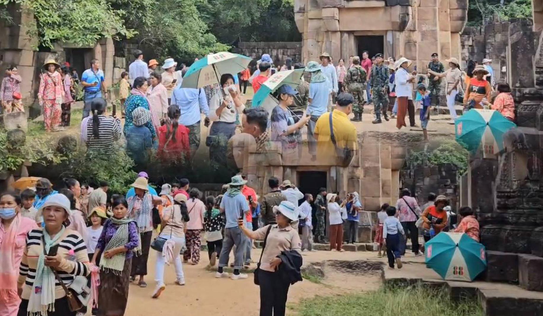 ភ្ញៀវសម្រុក៖ ប្រជាពលរដ្ឋរាប់ពាន់នាក់នាំគ្នាទៅលេងប្រាសាទតាមាន់ធំ និងតាក្របីនៅឧត្តរមានជ័យ!