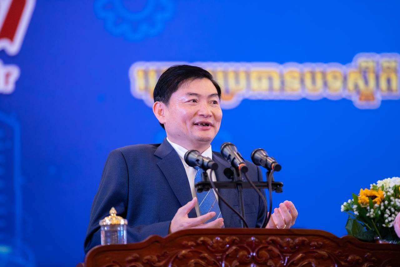 ពិព័រណ៍​ការងារ និង​ផលិតភាព​ជាតិ​ឆ្នាំ​២០២៥ ដ៏​ជោគជ័យ​! ផ្សារភ្ជាប់​ជំនាញ បច្ចេកវិទ្យា និង​ឱកាស​ការងារ​យ៉ាង​កុះករ