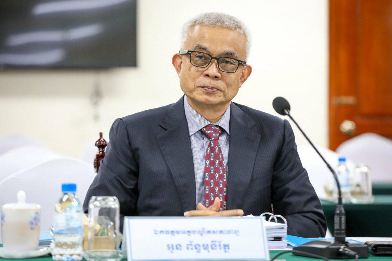 អគ្គបណ្ឌិតសភាចារ្យ អូន ព័ន្ធមុនីរ័ត្ន បកស្រាយពីមូលដ្ឋានគ្រឹះទាំង៣ ក្នុងការរៀបចំថវិកាឆ្នាំ២០២៦ ដ៏ហ្មត់ចត់