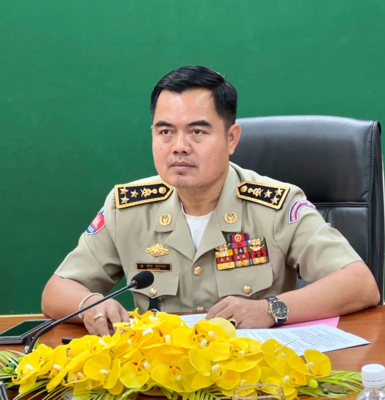 ក្រសួង ស្ថាប័ន រាជធានី-ខេត្ត រួមដៃគ្នាផ្សព្វផ្សាយសារប្រឆាំងគ្រឿងញៀន និង App NoDrug ដល់ប្រជាពលរដ្ឋ ក្នុងឱកាសបុណ្យទូក