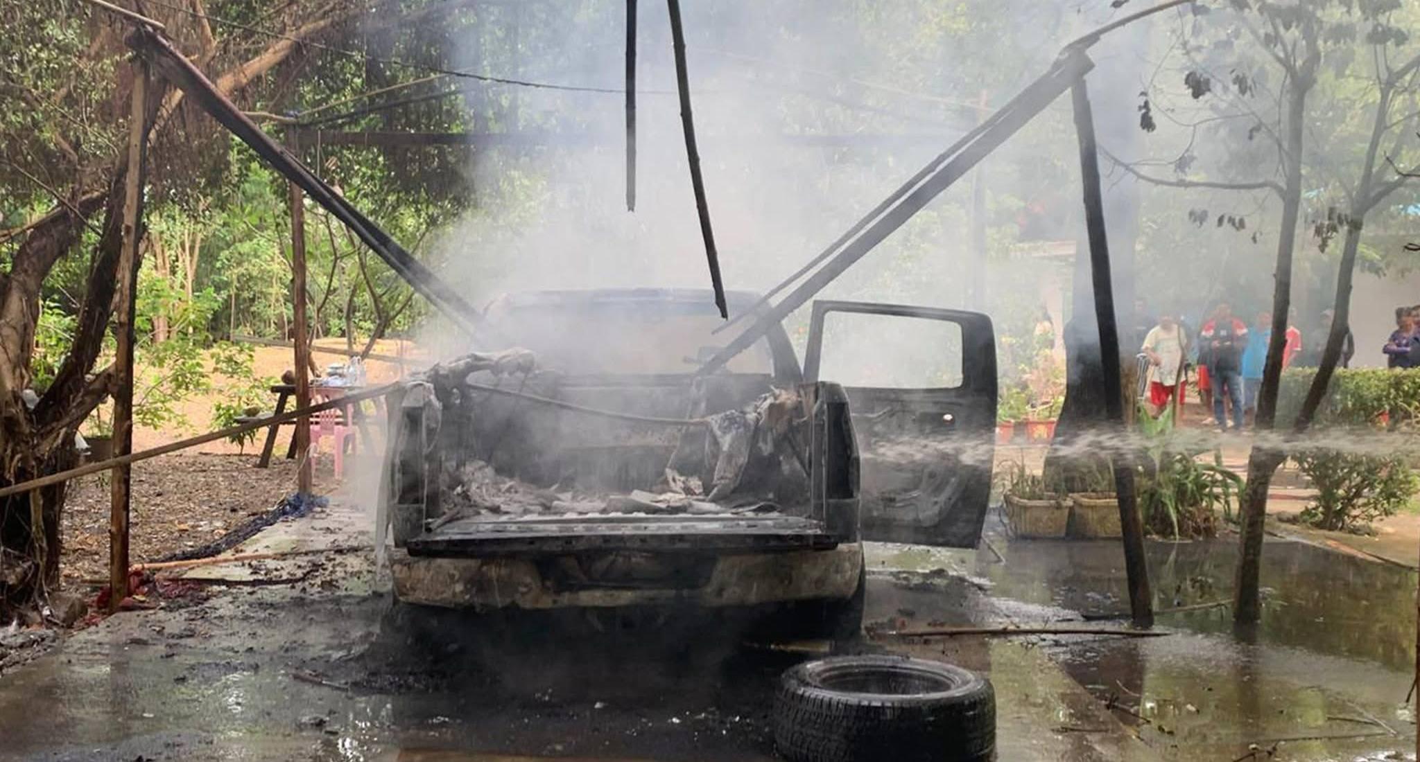 រថយន្តព្រះចៅអធិការវត្តអូរដា រងការឆាបឆេះខ្ទេចមួយគ្រឿងទាំងកណ្តាលថ្ងៃត្រង់ នៅស្រុកកំរៀង