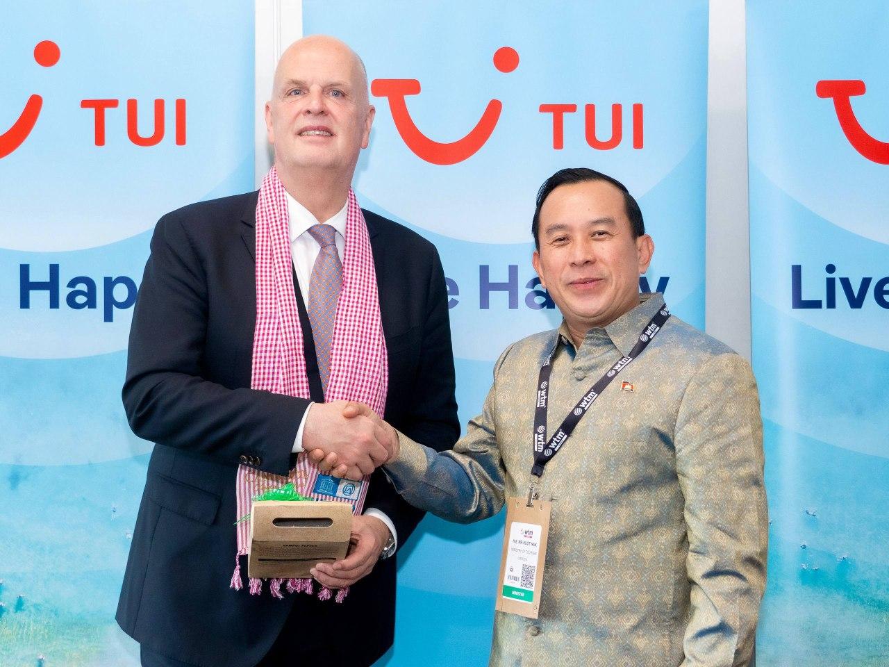 TUI Group ប្តេជ្ញាបន្តវិនិយោគ និងគាំទ្រវិស័យទេសចរណ៍កម្ពុជា!