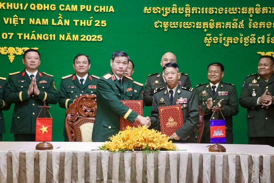 កម្ពុជា-វៀតណាម រឹតចំណងមិត្តភាពយោធា ក្នុងកិច្ចប្រជុំសហប្រតិបត្តិការប្រចាំឆ្នាំលើកទី២៥