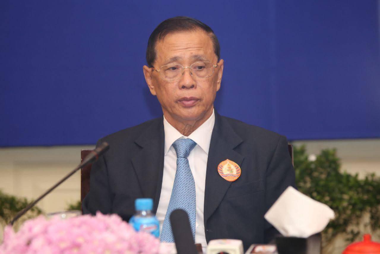 លោក សុខ ឥសាន ស្រាយបំភ្លឺ ១០ ចំណុចសំខាន់ៗជុំវិញកម្ពុជា! (ទាក់ទងព្រំដែន និងកិច្ចសហប្រតិបត្តិការអន្តរជាតិ)