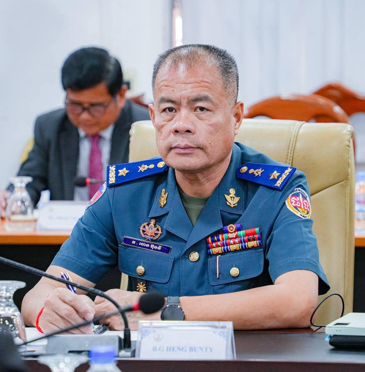 កងរាជអាវុធហត្ថព្រះសីហនុឃាត់ជនសង្ស័យពាក់ព័ន្ធគ្រឿងញៀនចំនួន១៤៣នាក់