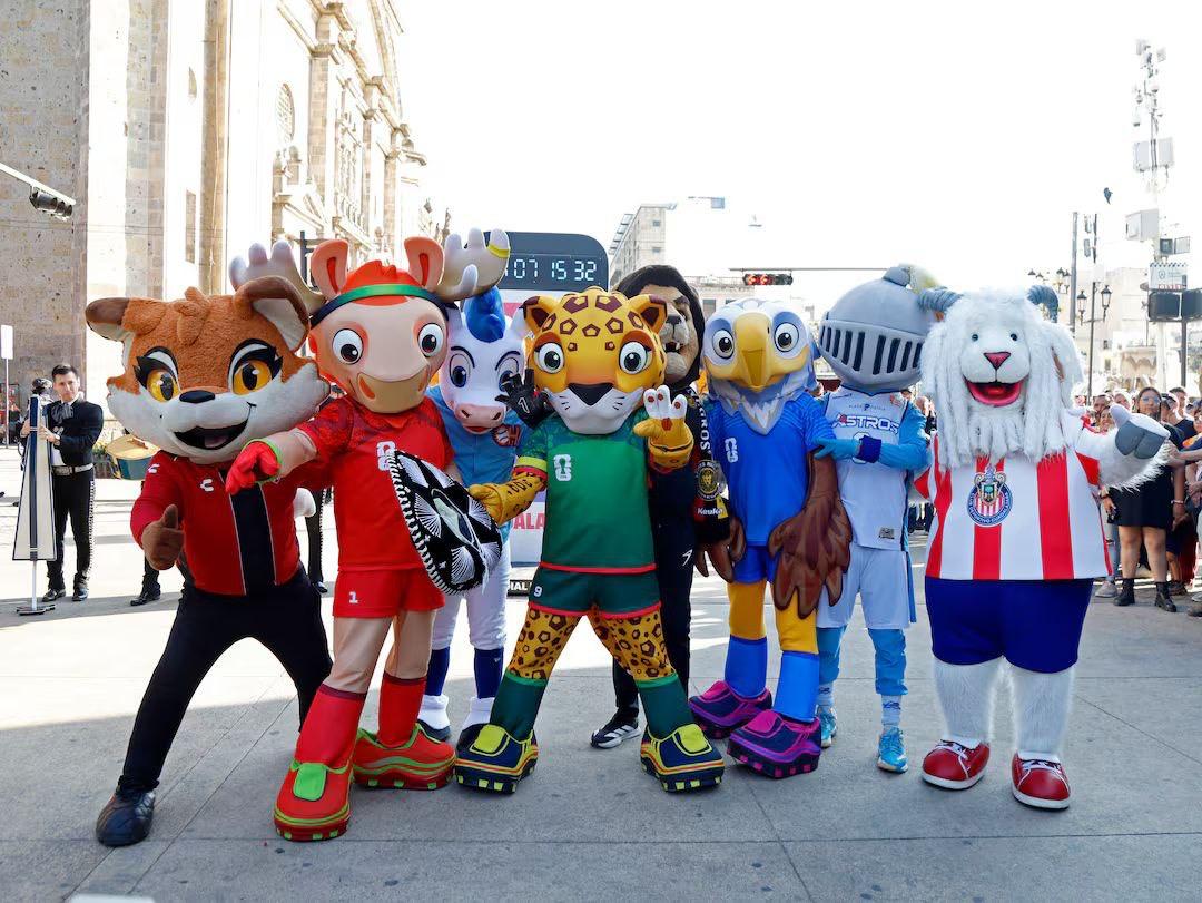 ថ្លៃចតឡាន World Cup ឡើងថ្លៃកប់ពពក! អ្នកគាំទ្រភ្ញាក់ព្រឺត ១៧៥ ដុល្លារឯណោះ!