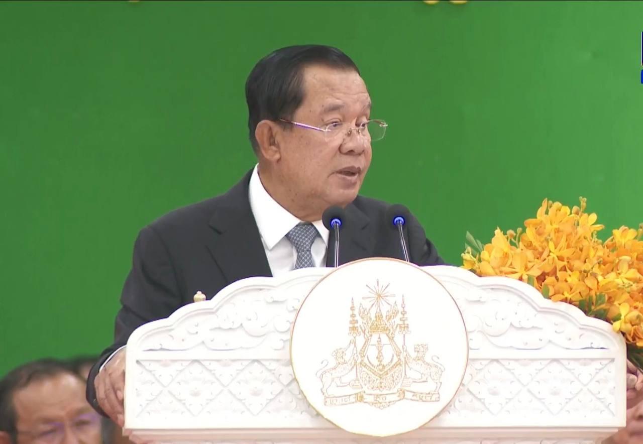 សម្តេចតេជោ ហ៊ុន សែន៖ ពុទ្ធចក្រ និងអាណាចក្រ ជាមូលដ្ឋានគ្រឹះមិនអាចកាត់ផ្តាច់បាន សម្រាប់ការអភិវឌ្ឍជាតិ!