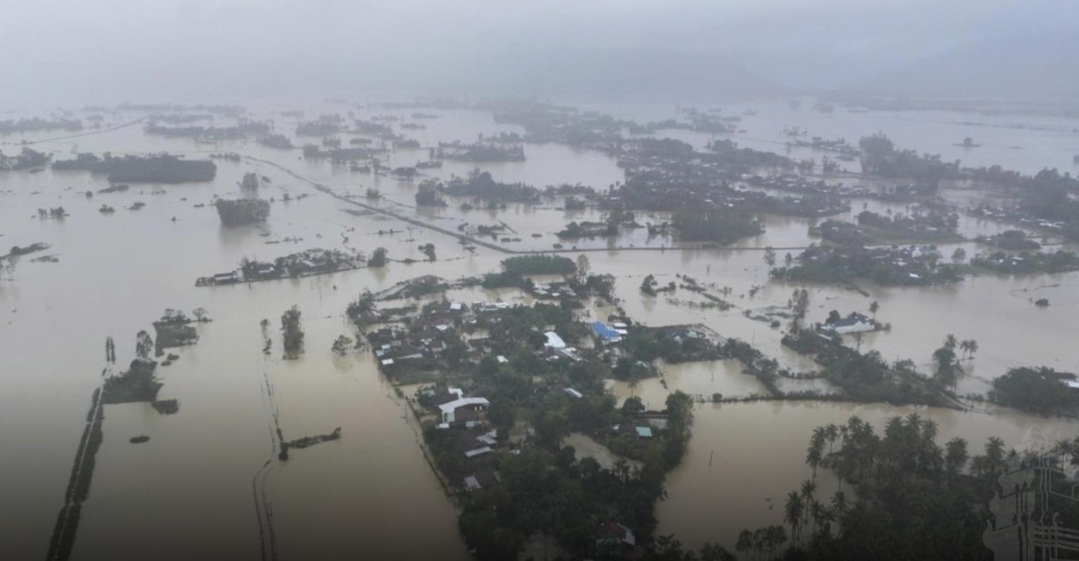 មេដឹកនាំថៃទទួលស្គាល់បរាជ័យគ្រប់គ្រងទឹកជំនន់ បណ្តាលឱ្យមនុស្សស្លាប់ជិត 200 នាក់