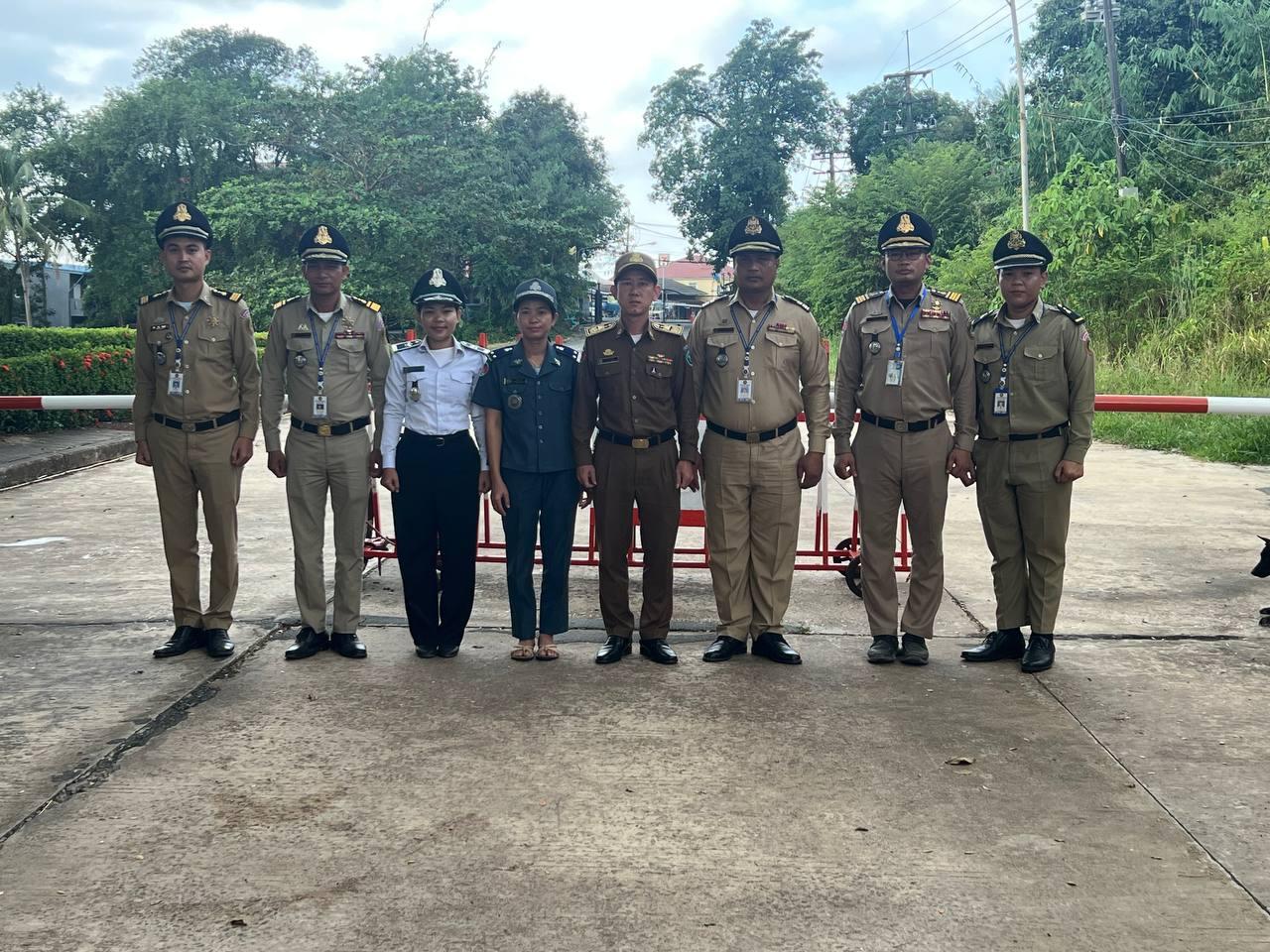 ច្រកទ្វារហាតឡេកបិទ៖ ពលករខ្មែរ-ថៃ រងផលប៉ះពាល់ដូចគ្នា!