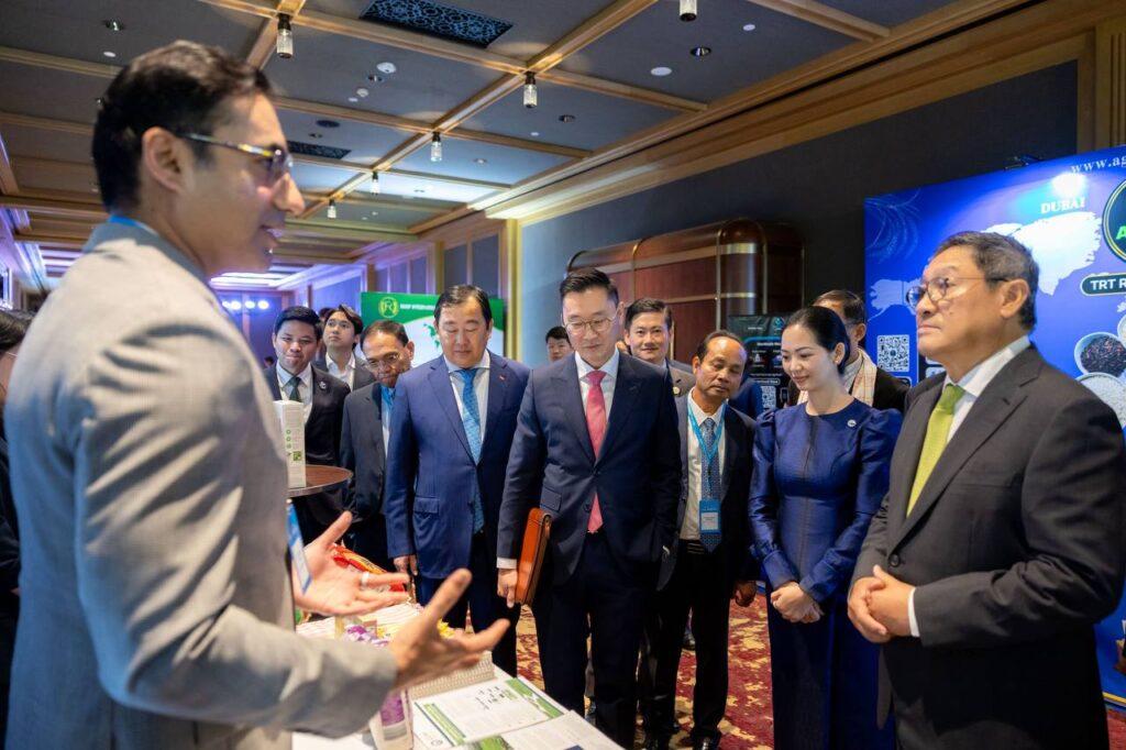 កម្ពុជាធ្វើជាម្ចាស់ផ្ទះសន្និសីទស្រូវអង្ករពិភពលោក ជំរុញវិស័យអង្ករខ្មែរលើឆាកអន្តរជាតិ!