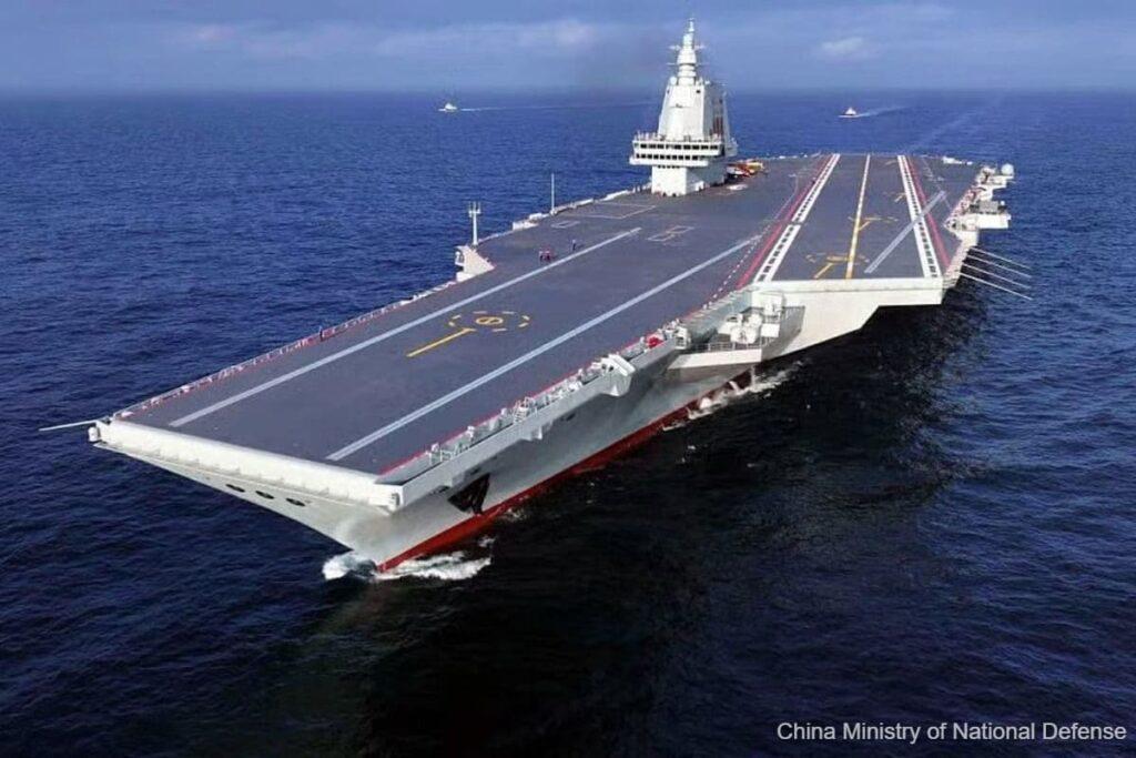 ចិន​ដាក់​សម្ពោធ​នាវា​ផ្ទុក​យន្តហោះ​ចម្បាំង Fujian ថ្មី​ស្រឡាង ត្រៀម​ពង្រឹង​ឥទ្ធិពល​យោធា​ក្នុង​តំបន់