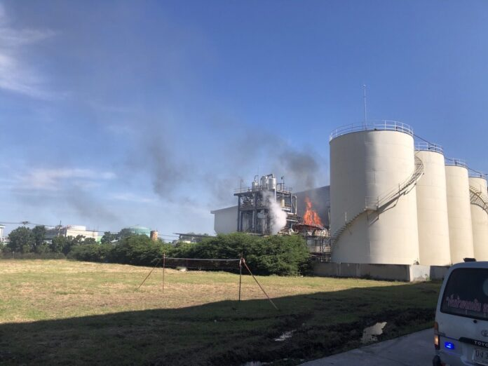 រោងចក្រមួយកន្លែងនៅខេត្តអាងថង ថៃ ផ្ទុះឆាបឆេះសន្ធោសន្ធៅ បណ្ដាលឲ្យរបួសជាច្រើននាក់