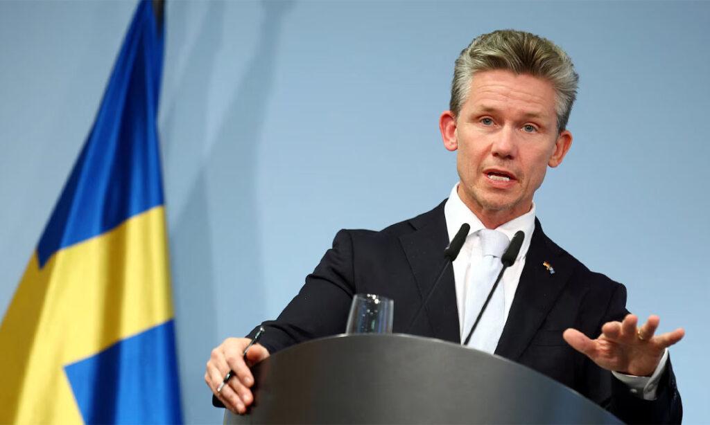 ស៊ុយអែតរៀបចំទទួលបានមីស៊ីលចម្ងាយឆ្ងាយដើម្បីវាយប្រហារទីតាំងយោធារុស្ស៊ី