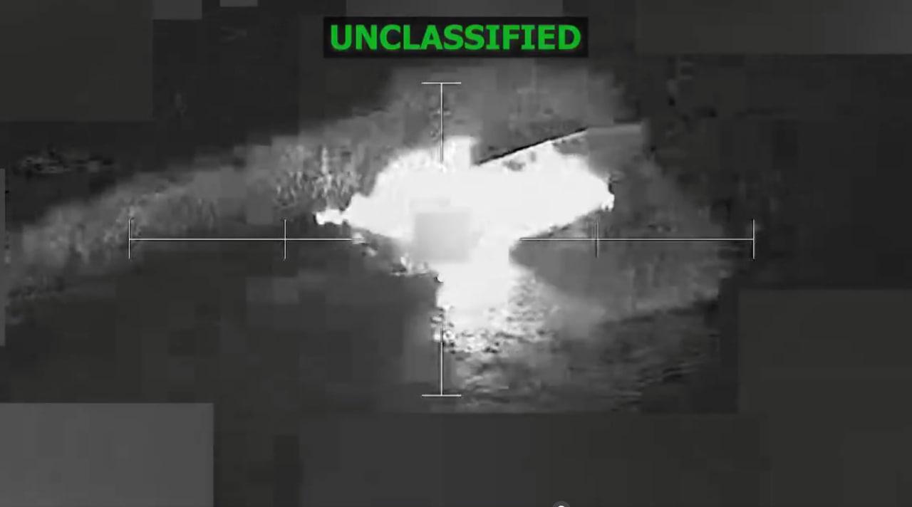 កងទ័ពអាមេរិក បន្តប្រតិបត្តិការកម្ចាត់ទូកគ្រឿងញៀន! មនុស្ស៣នាក់ស្លាប់នៅប៉ាស៊ីហ្វិក