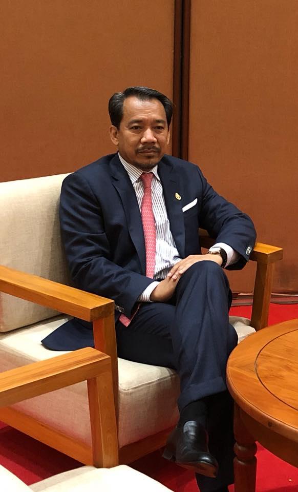 ទាហានថៃចូលចិត្តវាយសម្រុកពេលព្រលឹម លោកកែវរ៉េមីវែកញែកមូលហេតុដោយចាត់ទុកជា ‘ទាហានក្រុង’