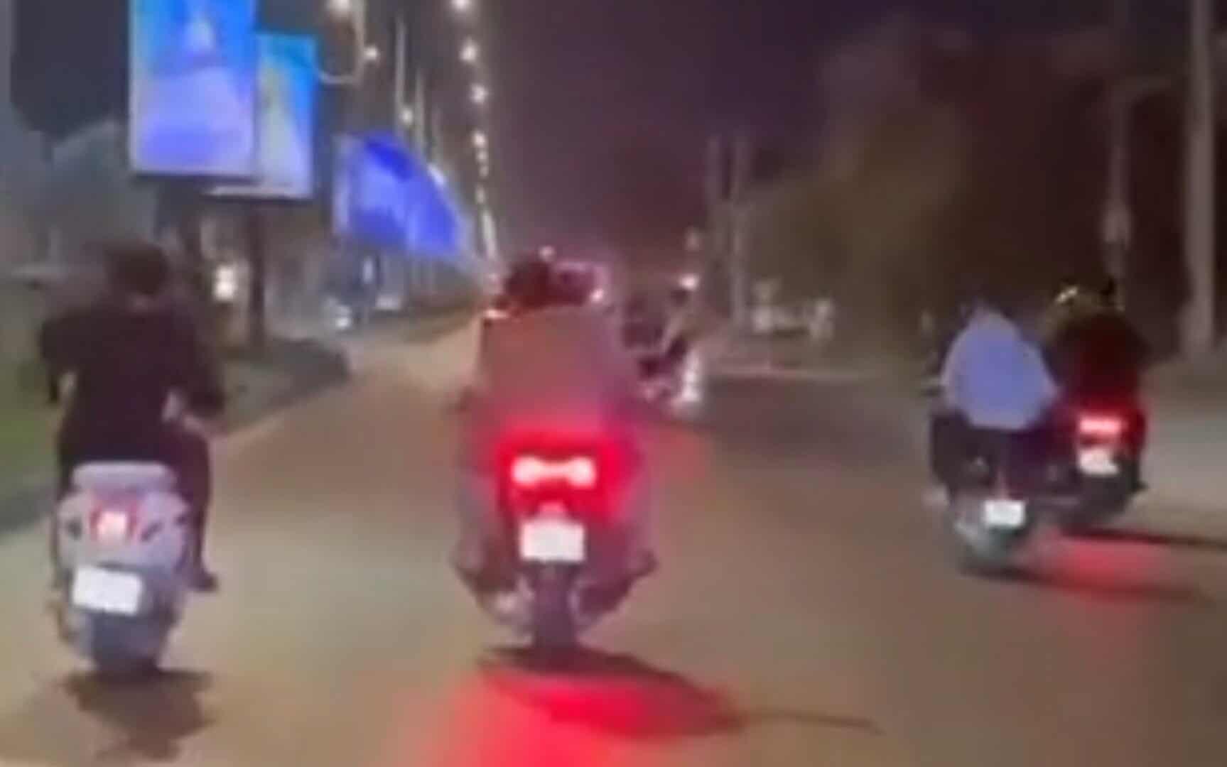 ក្មេងៗ១៣នាក់ត្រូវឃាត់ខ្លួន ម៉ូតូ៨គ្រឿងត្រូវដកហូត ក្រោយបង្ហោះម៉ូតូកណ្ដាលយប់នៅសែនសុខ