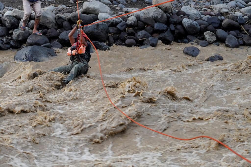 គ្រោះធម្មជាតិវាយប្រហារអាស៊ី៖ ស្លាប់ជាង ១,៣០០ នាក់ក្នុងរយៈពេលត្រឹមកន្លះខែ