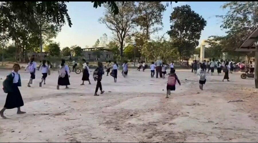 គ្រោះថ្នាក់ព្រំដែន៖ សាលារៀន ៤២ នៅបន្ទាយមានជ័យបិទទ្វារដោយសារការបាញ់របស់យោធាថៃ