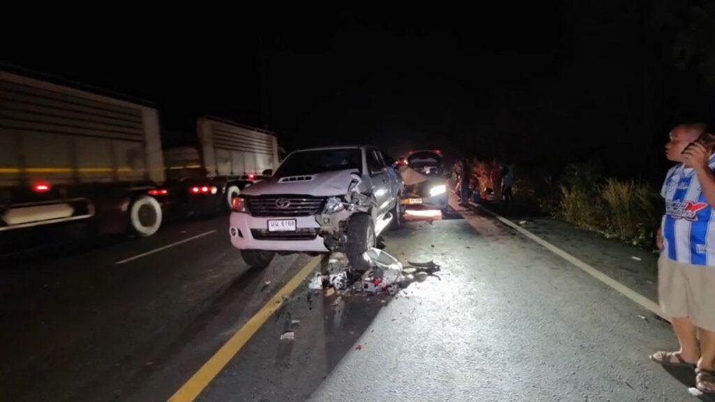 រថយន្ត១០គ្រឿងបុកគ្នានៅថៃ ពេលពលរដ្ឋភៀសខ្លួនពីព្រំដែនកម្ពុជា-ថៃ