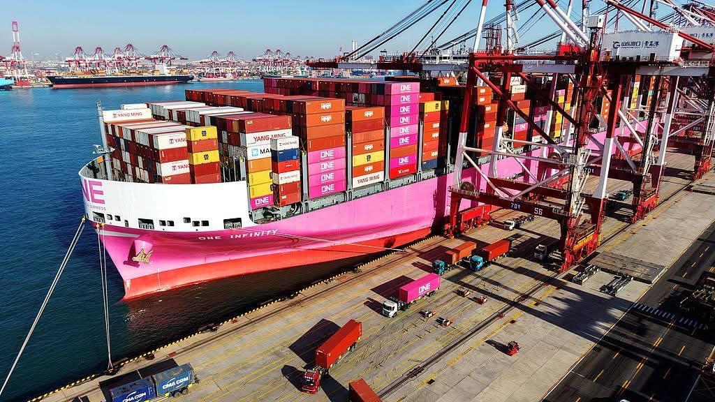 ពាណិជ្ជកម្មចិនបន្តរីកចំរើនជាប់១០ខែ អាស៊ាននៅតែជាដៃគូធំបំផុត