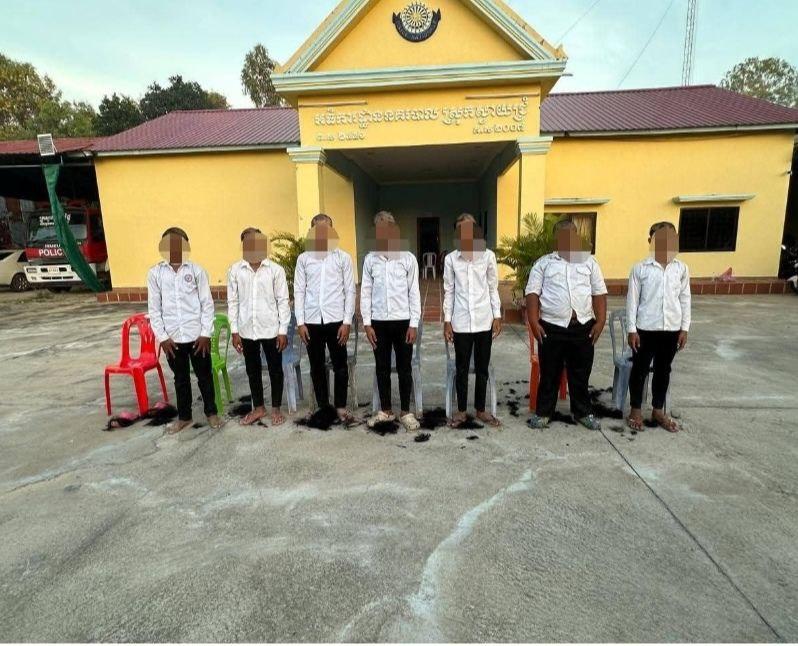 ក្រុមក្មេង៦នាក់ធ្វើកិច្ចសន្យាអប់រំ បន្ទាប់ពីបង្ហោះម៉ូតូលើផ្លូវសាធារណៈនៅស្វាយជ្រំ