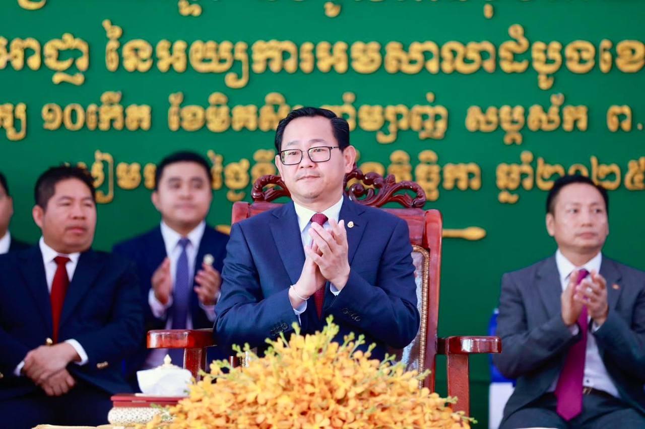 ឧបនាយករដ្ឋមន្ត្រីកើត រិទ្ធ អញ្ជើញពិធីប្រកាសព្រះរាជអាជ្ញាថ្មីនៅសៀមរាប ផ្តាំផ្ញើការកែទម្រង់ប្រព័ន្ធយុត្តិធម៌