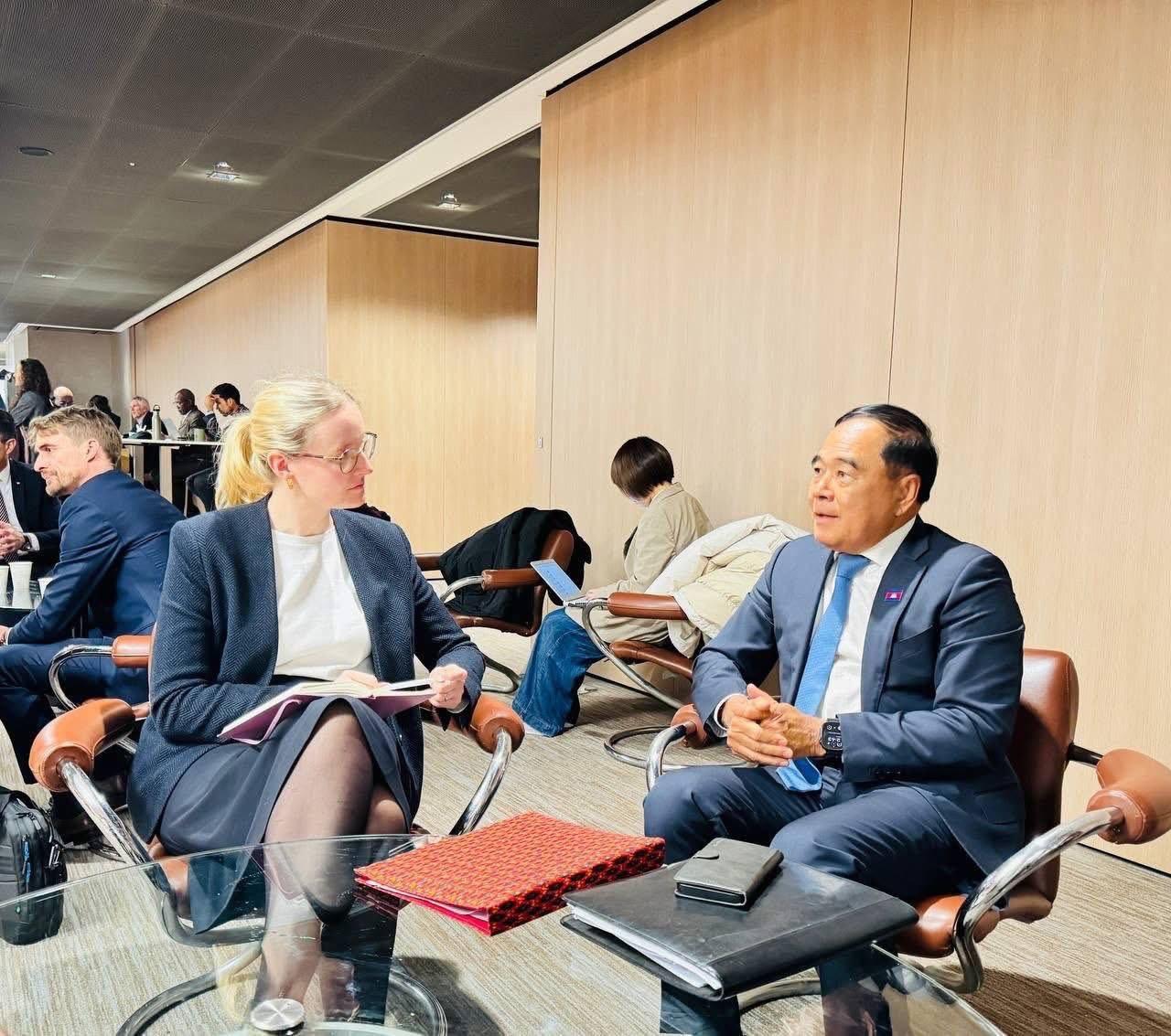 ទេសរដ្ឋមន្រ្តី លី ធុជ ទទួលជួបអ្នកតំណាងស្វីស ពង្រឹងសហប្រតិបត្តិការបោសសម្អាតមីន