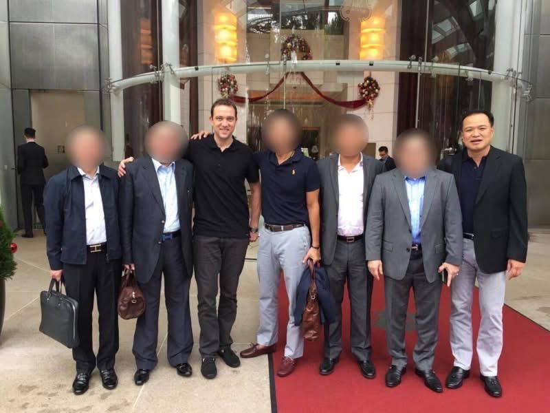 រូបថតបែកធ្លាយ! នាយករដ្ឋមន្ត្រីថៃ អានុទីន ថតរូបជាមួយមេ Scammer អន្តរជាតិ