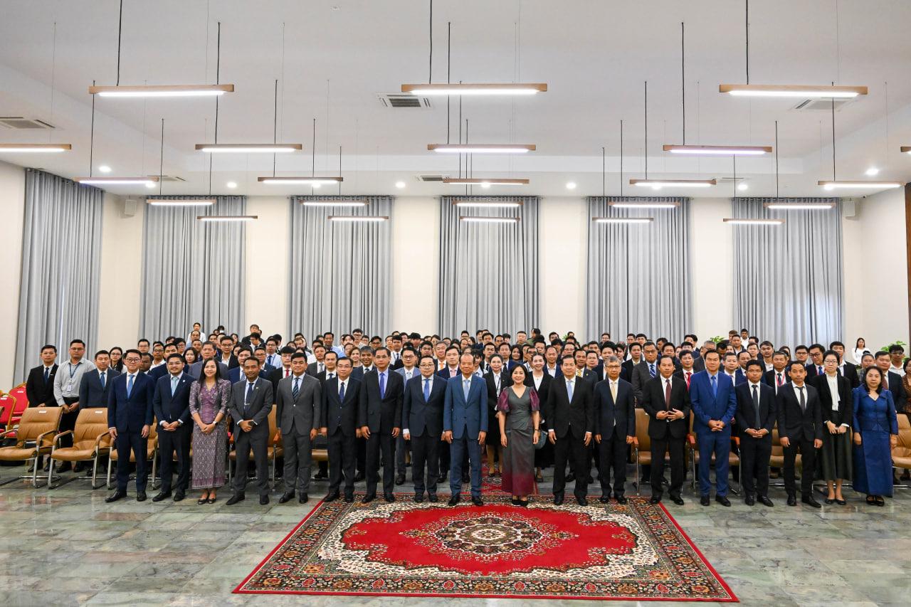 ធនាគារជាតិ និងក្រសួងប្រៃសណីយ៍ ចុះ MOU ប្រយុទ្ធប្រឆាំងការបោកប្រាស់តាមឌីជីថល