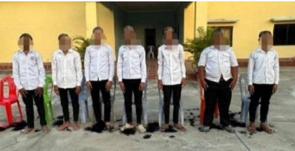 ក្មេង៦នាក់ជិះម៉ូតូបង្ហោះលើផ្លូវ ត្រូវនគរបាលស្រុកស្វាយជ្រំកោះហៅធ្វើកិច្ចសន្យាអប់រំ