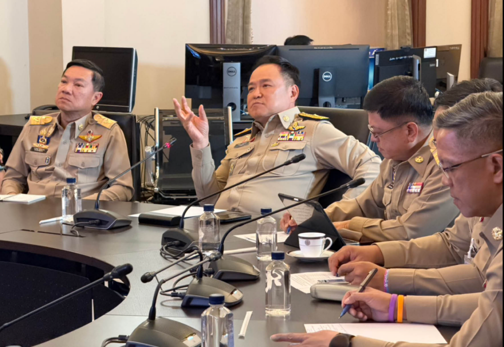 អ្នកយកព័ត៌មានថៃរិះគន់អានុទីន ក្រោយប្រកាសបញ្ចប់ការចរចាសន្តិភាពជាមួយកម្ពុជា