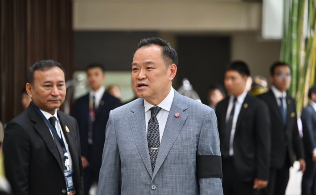 អានុទីនស្នើព្រះរាជក្រឹត្យរំលាយសភាជាបន្ទាន់ ដើម្បីទប់ស្កាត់គណបក្សប្រជាជនកែរដ្ឋធម្មនុញ្ញ