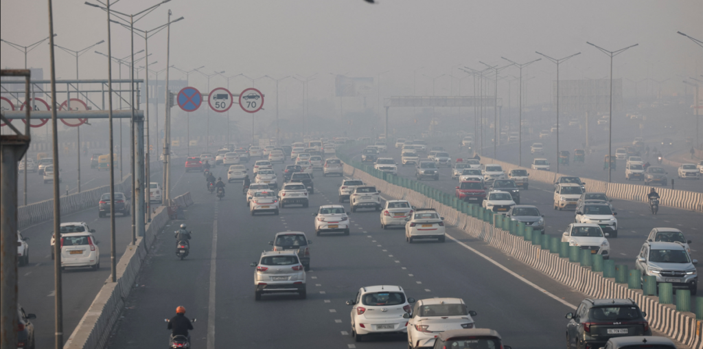 ឥណ្ឌាប្រកាសអាជ្ញាធរបរិស្ថានផ្អាកសកម្មភាពសង់សំណង់ និងការបង្កផ្សែងនៅទីក្រុងញូវដេលី ដោយសារគុណភាពខ្យល់ធ្លាក់ចុះដល់កម្រិតគ្រោះថ្នាក់