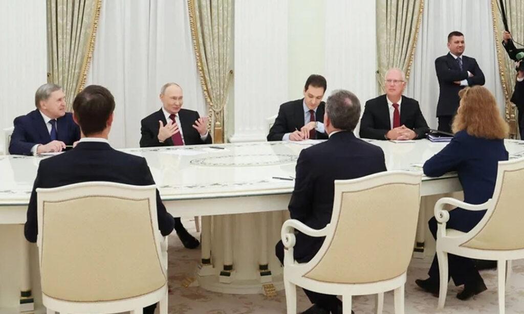 កូនប្រសាត្រាំចរចាជម្លោះរុស្ស៊ី-អ៊ុយក្រែន ខណៈរដ្ឋមន្ត្រីការបរទេសអវត្តមាន