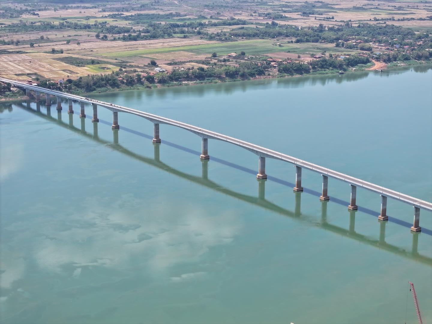 ស្ពានយុទ្ធសាស្ត្រក្រចេះជិតបញ្ចប់ គ្រោងបើកឱ្យប្រើប្រាស់ថ្ងៃទី១ មេសា