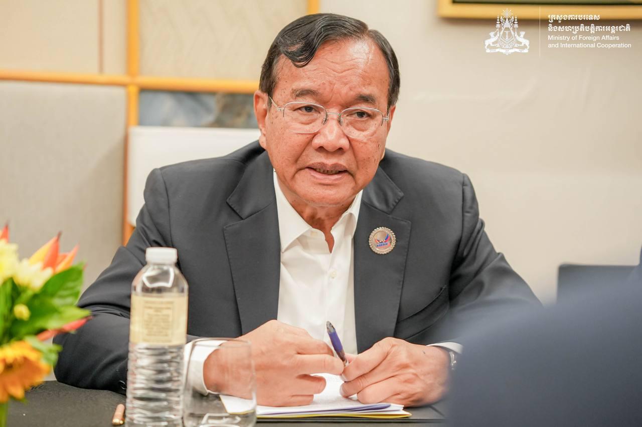 ឧបនាយករដ្ឋមន្ត្រី ប្រាក់ សុខុន នឹងធ្វើទស្សនកិច្ចផ្លូវការនៅសិង្ហបុរី ដើម្បីពង្រឹងសហប្រតិបត្តិការយុទ្ធសាស្ត្រ