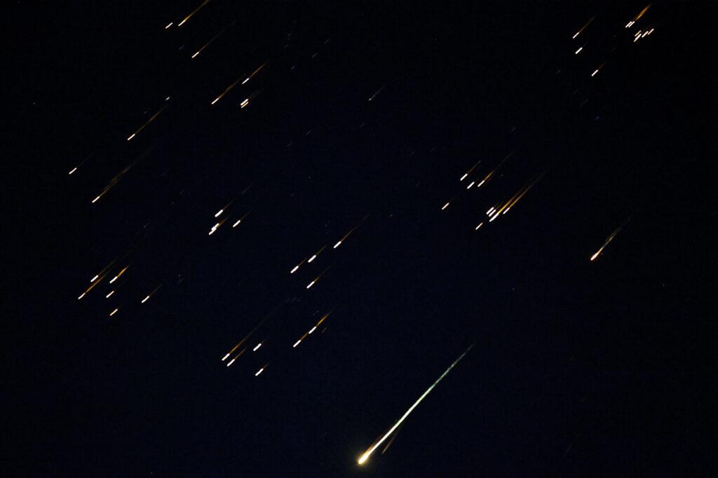 ទីក្រុងតេហេរ៉ង់រងការវាយប្រហារដោយមីស៊ីលដូចទឹកភ្លៀង ក្រោយត្រាំគំរាមវាយខ្លាំងជាងមុន២០ដង