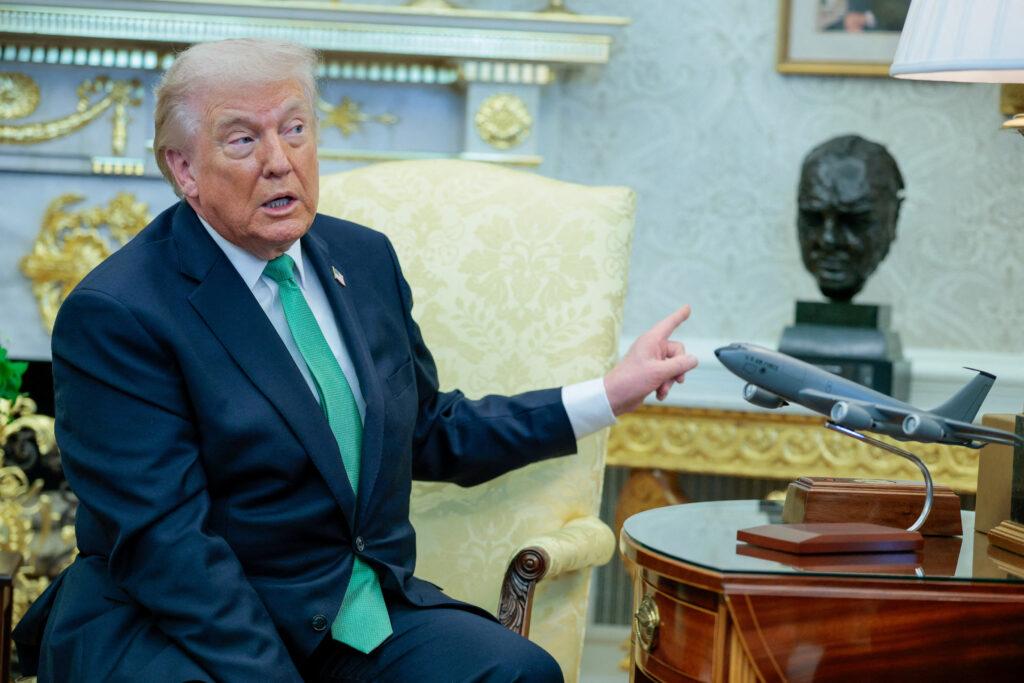 ត្រាំចាក់ថ្នាំខ្លាំងទៅណាតូ បន្ទោសថា «កំហុសល្ងង់ខ្លៅ» ដែលមិនជួយបើកច្រក Hormuz