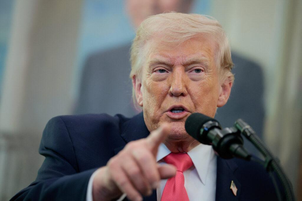 អ៊ីរ៉ង់ឆ្លើយតបទៅលោកត្រាំ៖ «អាមេរិកចរចាជាមួយខ្លួនឯង» បដិសេធការចរចាសន្តិភាព