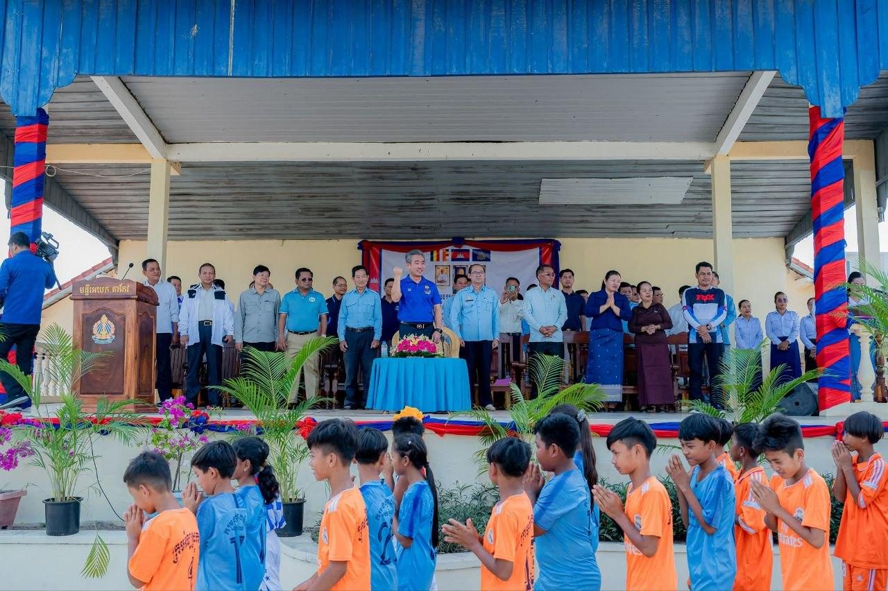 កីឡាករតូចៗជិតពាន់នាក់ប្រកួតជ្រើសរើសជើងឯកខេត្តតាកែវ