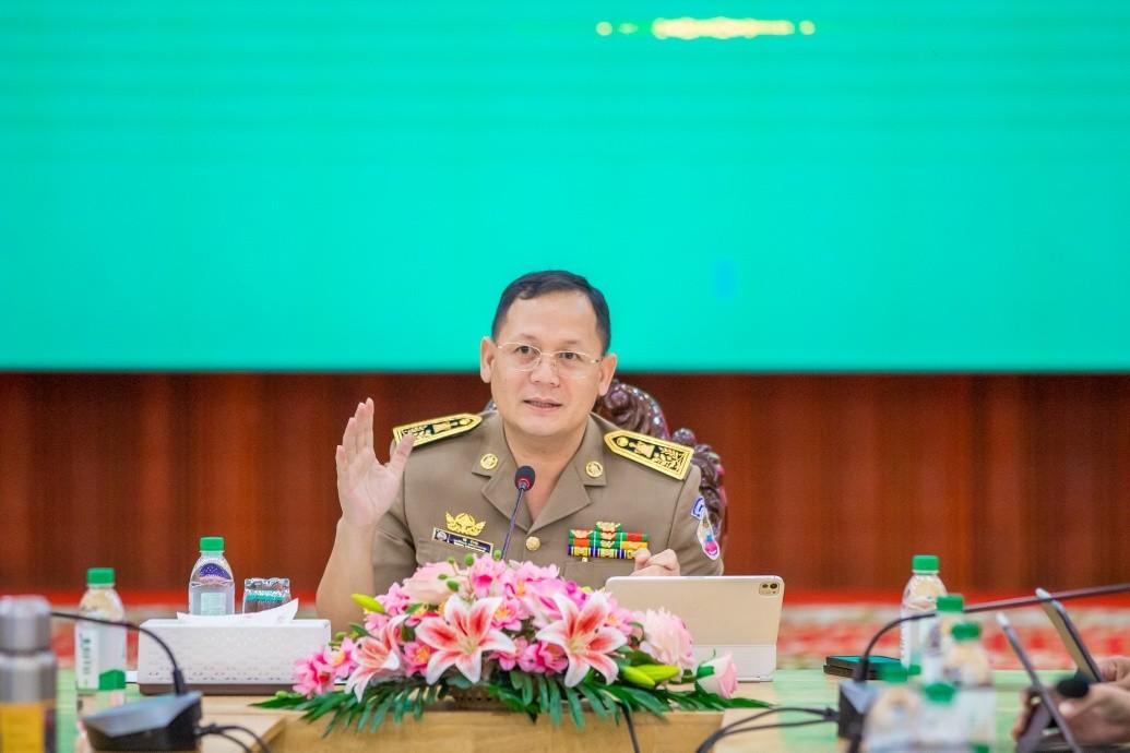 សៀមរាបព្រមានម្ចាស់ស្ថានីយប្រេង៖ លក់តាមតម្លៃកំណត់ ឬបាត់បង់អាជីវកម្ម