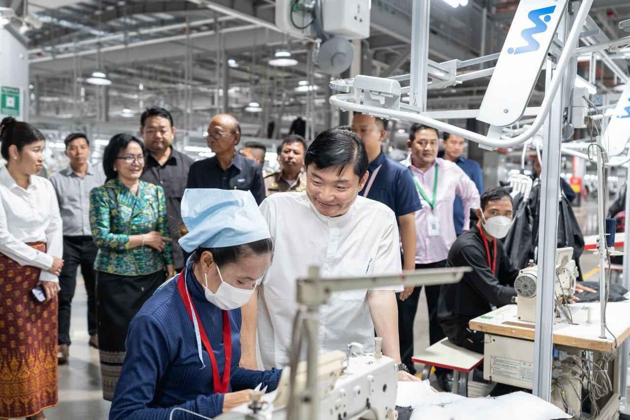 ភ្នំពេញមានការងារជិត ៣ម៉ឺនកន្លែងរង់ចាំអតីតពលករពីថៃ និងអ្នកស្វែងរកការងារ