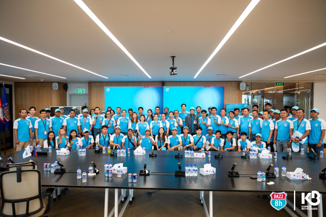 ដា​ហ្ស​គ្មាន​ជាតិ​ស្ករ​៖ ភេសជ្ជៈ​ប៉ូវ​កម្លាំង​ថ្មី​របស់​ខ្មែរ ប៊ែ​វើ​រី​ជី​ស ចេញ​លក់​ជា​មុន​គេ​នៅ​កម្ពុជា