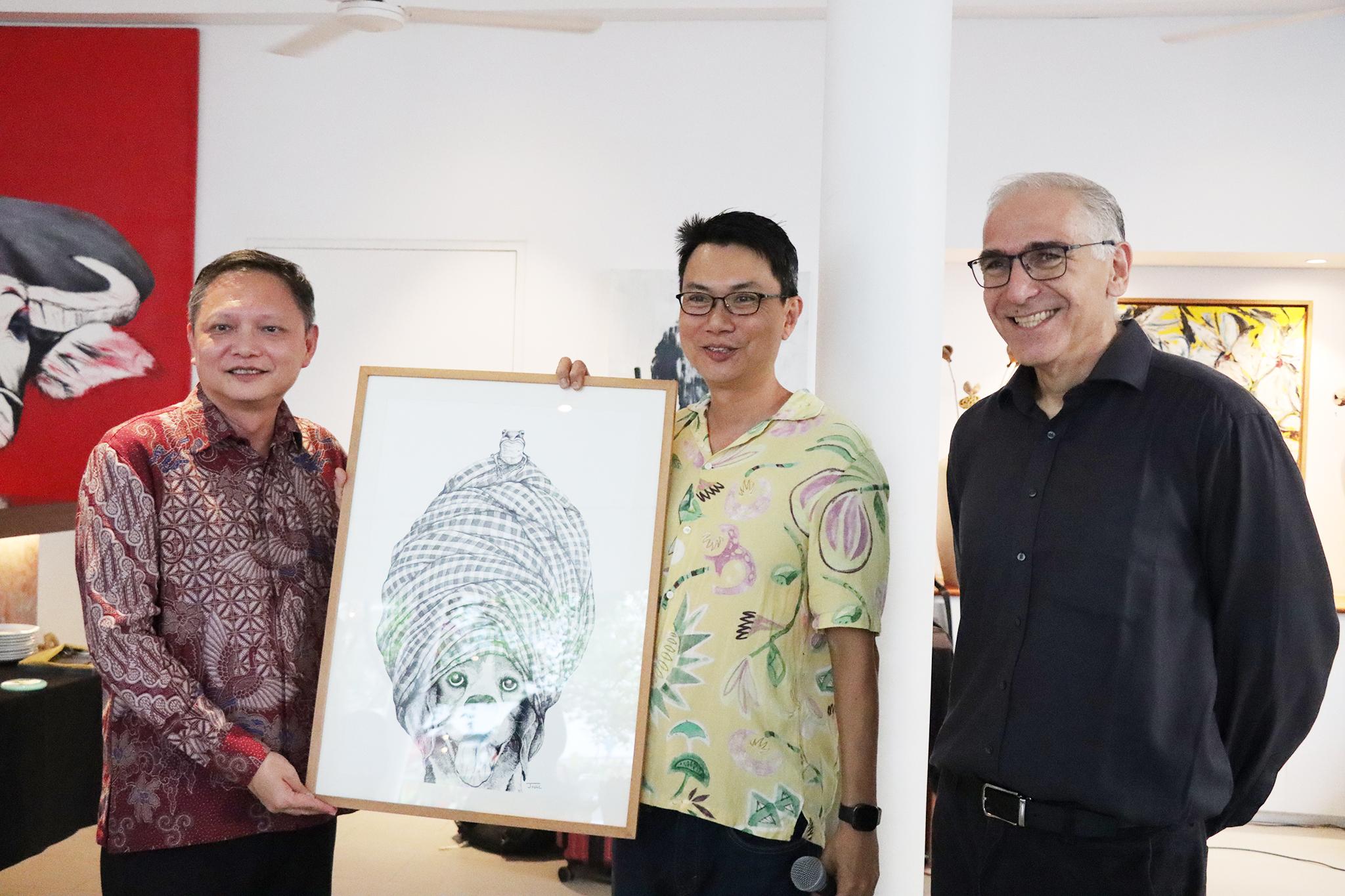 សិល្បករសិង្ហបុរី ប្រារព្ធខួប ១០ឆ្នាំ និងអំពាវនាវគោរពសិទ្ធិអ្នកនិពន្ធ