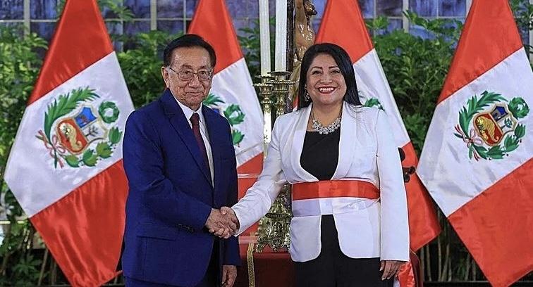 នាយករដ្ឋមន្ត្រីប៉េរូលាលែងតំណែងត្រឹមតែ២១ថ្ងៃប៉ុណ្ណោះ ក្រោយគណបក្សសភាមិនទុកចិត្ត