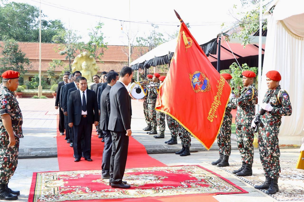 វរសេនីយ៍ទោចាន់ ពិសិដ្ឋ បាត់បង់ជីវិតខណៈការពារព្រំដែន រដ្ឋបាលភ្នំពេញចូលរួមគោរពវិញ្ញាណក្ខន្ធ