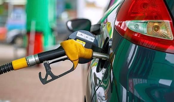 ក្រសួងពាណិជ្ជកម្មព្រមានប្រជាពលរដ្ឋកុំស្តុកប្រេងឥន្ធនៈលើសតម្រូវការ ដើម្បីបង្ការគ្រោះថ្នាក់ឆាបឆេះ