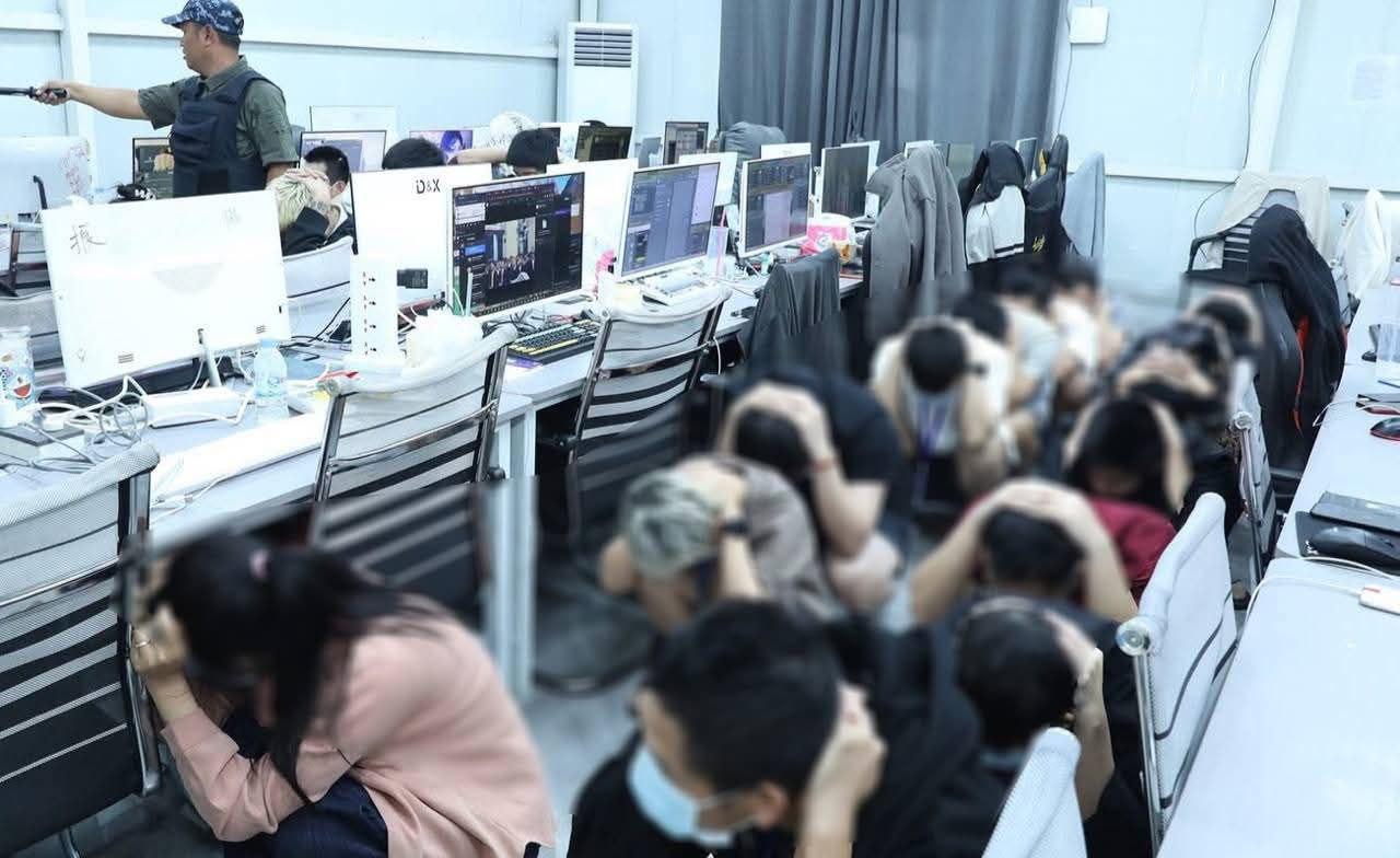 រឹបអូសជនបរទេស ៨១១នាក់ ក្នុងប្រតិបត្តិការបង្ក្រាបក្រុមឆបោកតាមបណ្តាញសង្គមនៅបន្ទាយមានជ័យ